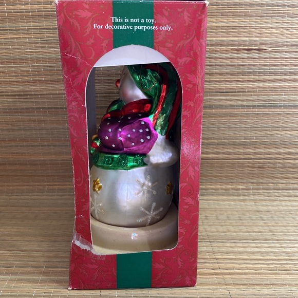 Classic Teddy Bear Snowman Collectible - Picture 11 of 11